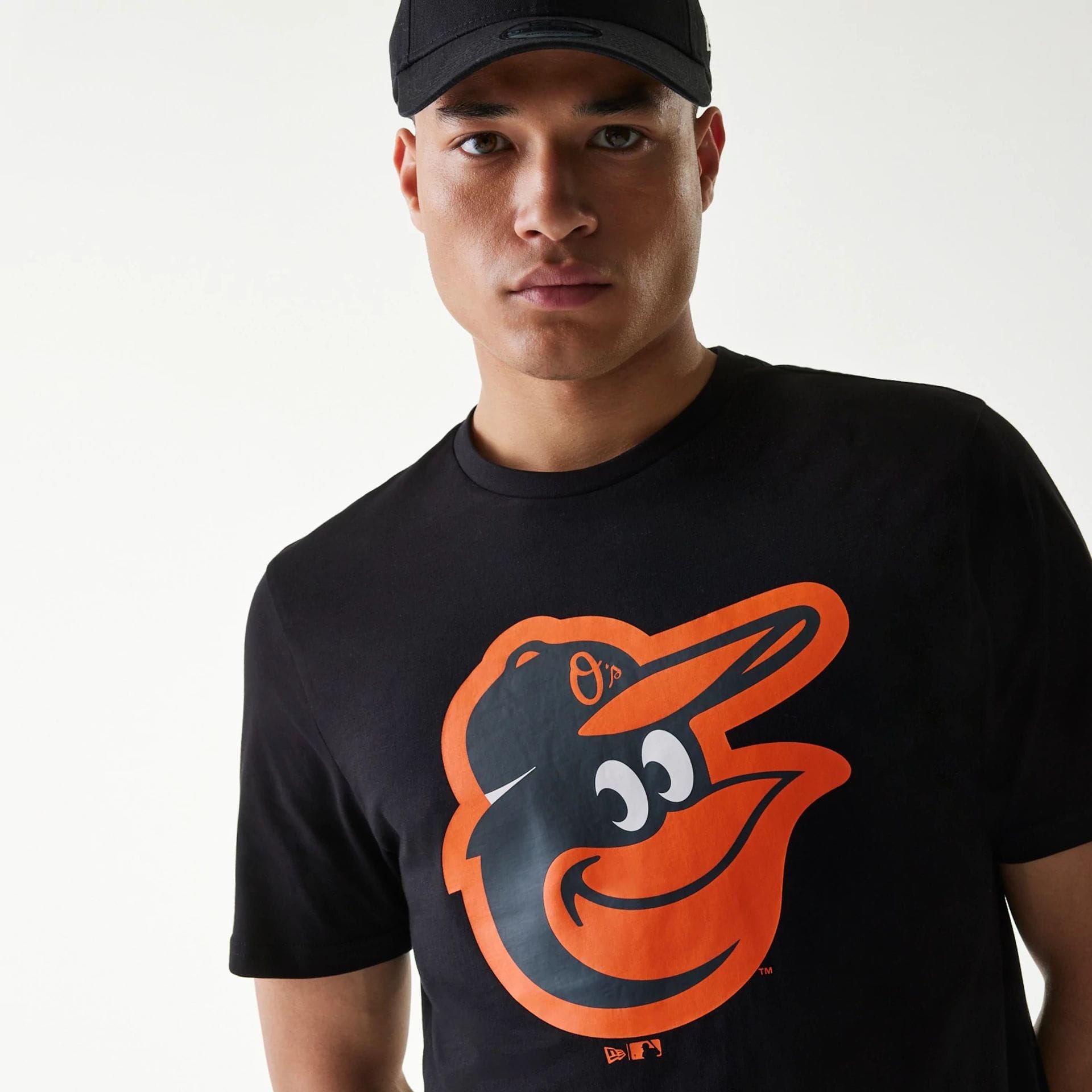 The Male model is wearing Baltimore Orioles MLB Regular Black T-Shirt 3