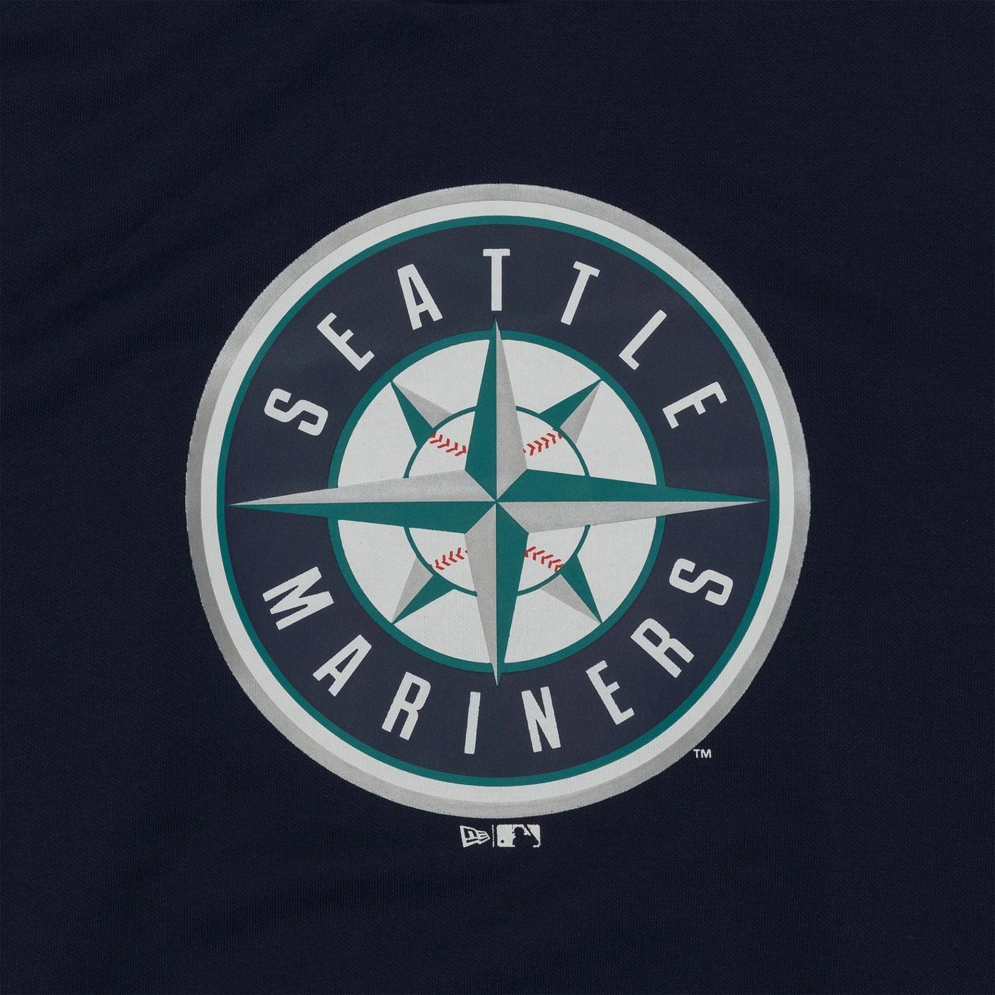 New Era Seattle Mariners MLB Regular Dark Blue Pullover Hoodie, front view featuring a large printed Mariners logo centred on the chest with a debossed New Era logo and MLB logo below it.
