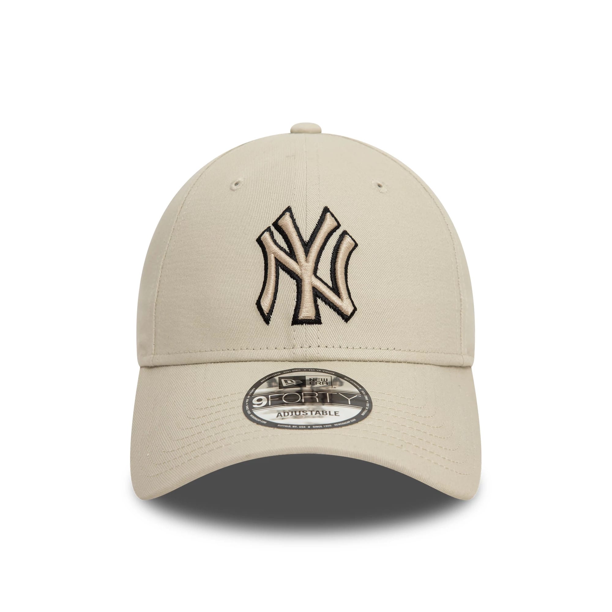 New York Yankees Team Outline Cream New Era 9FORTY Adjustable Cap, front view showing a cream embroidered Yankees logo on the front panel with a 9FORTY size sticker on the cream curved visor and matching top button.