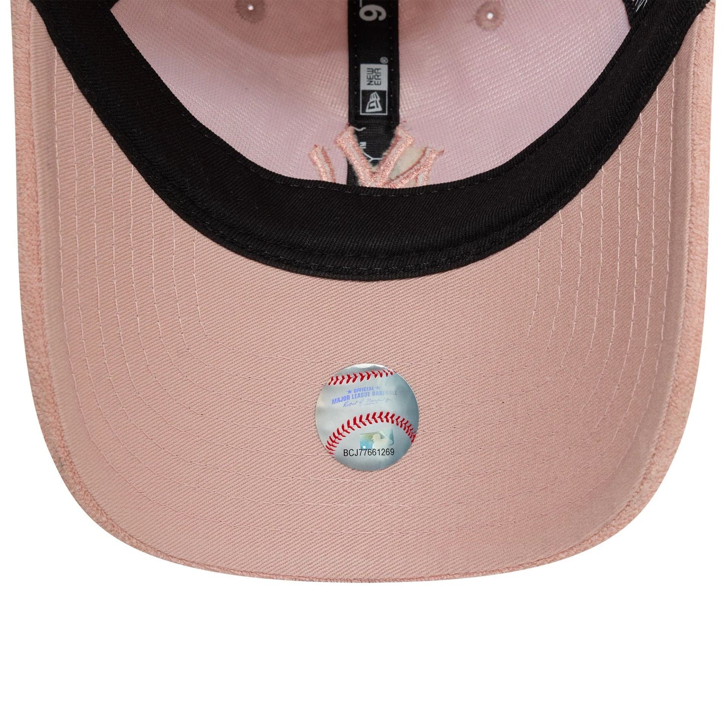 This is a New York Yankees Womens Towelling Pink 9TWENTY Adjustable Cap 5