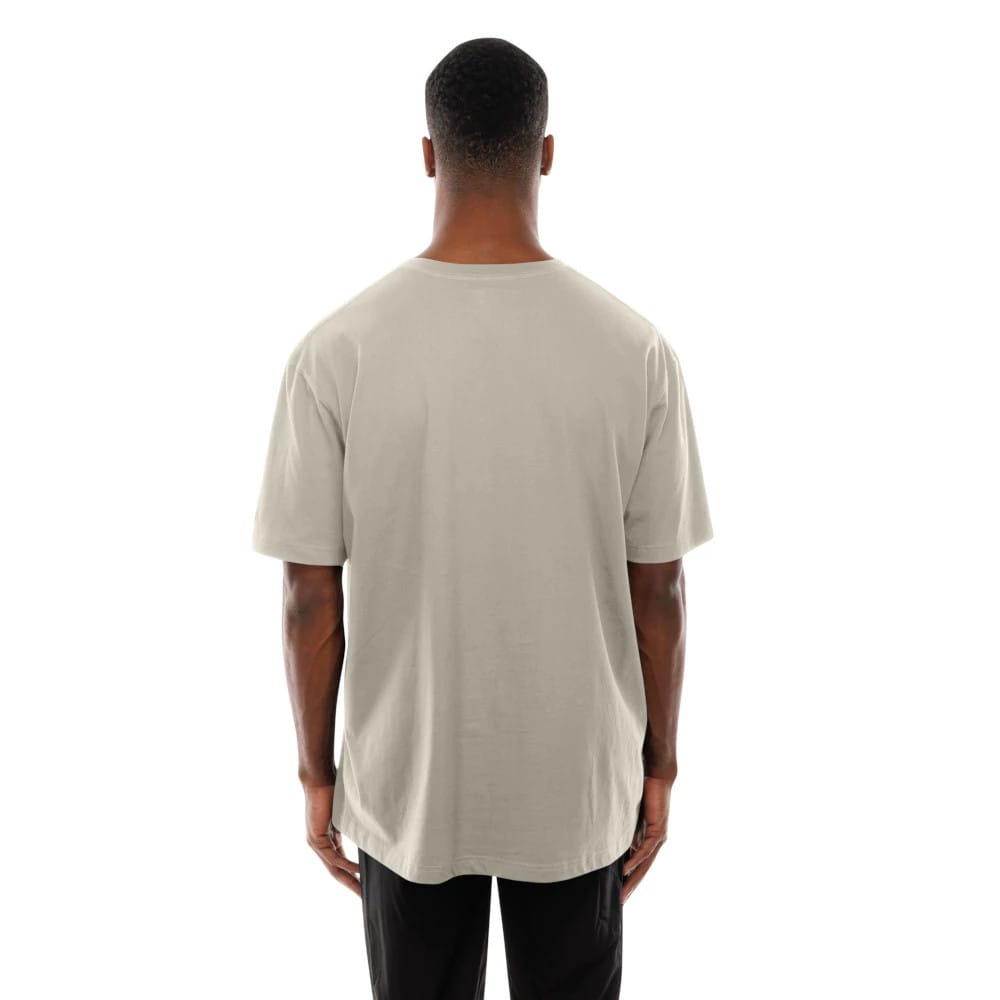 The Male model is wearing LA Lakers Modern Driver Light Beige T-Shirt 7