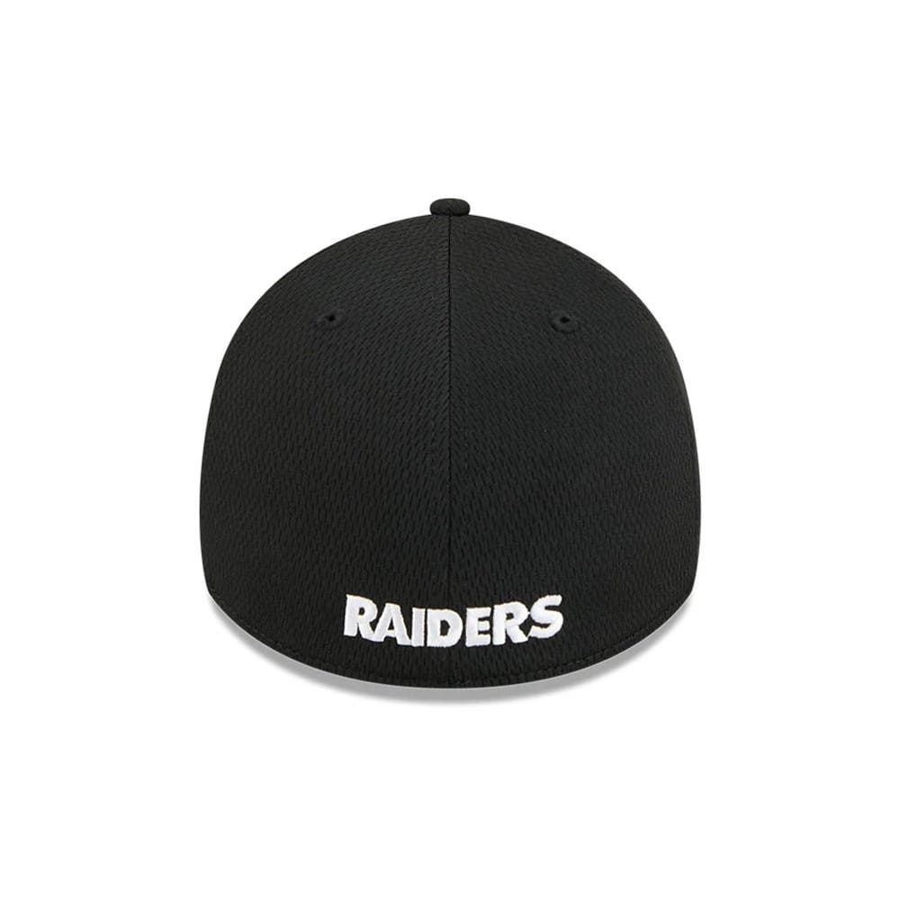 Las Vegas Raiders NFL Evergreen Black New Era 39THIRTY Stretch Fit Cap, rear view showing large white embroidered Raiders lettering across the lower back of the black crown, positioned above the bottom edge.