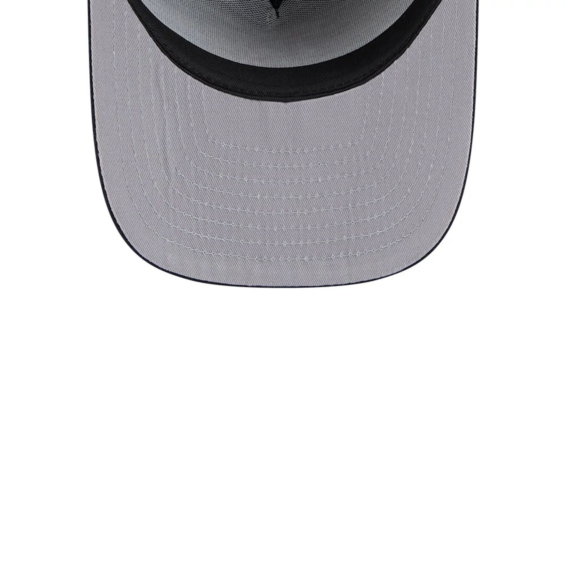 Pictured is this MLB Evergreen Boston Red Sox 9FIFTY A-Frame Snapback cap in navy. 2