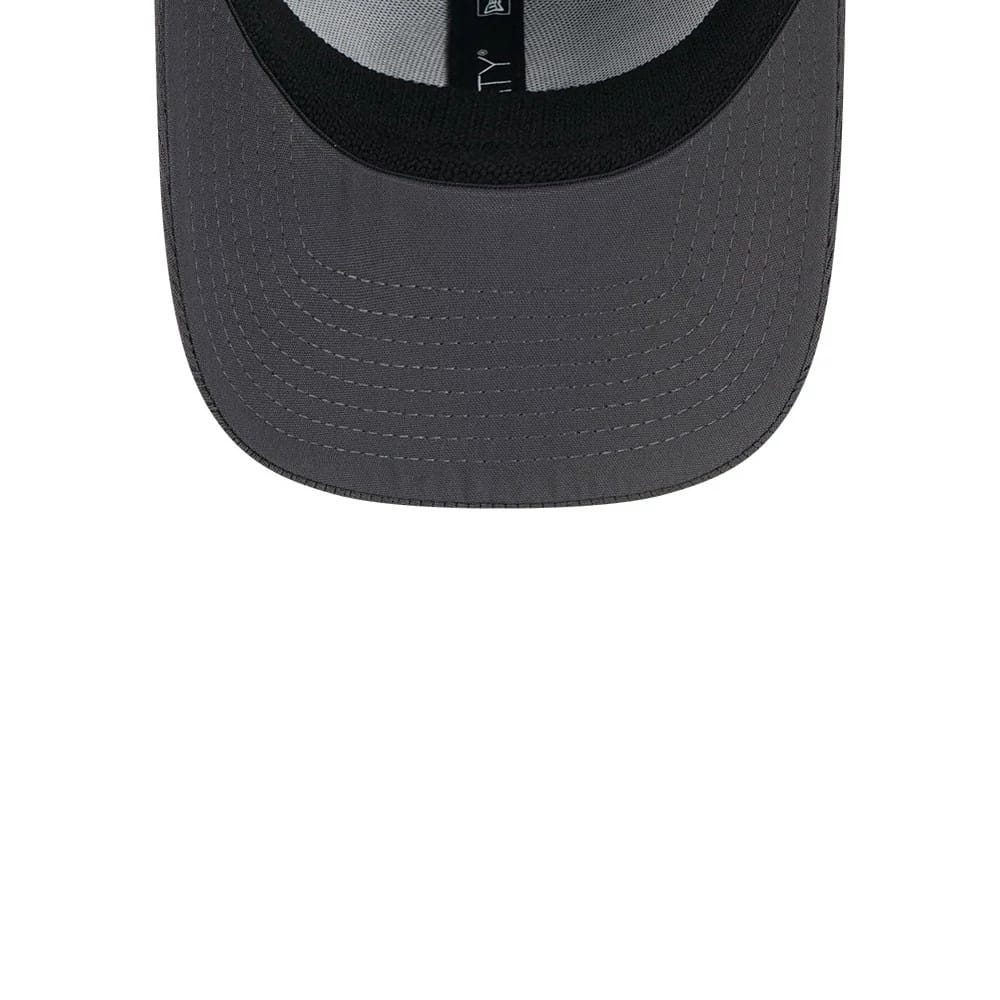Pictured is this MLB Evergreen Detroit Tigers 39THIRTY Stretch Fit cap in dark grey. 7