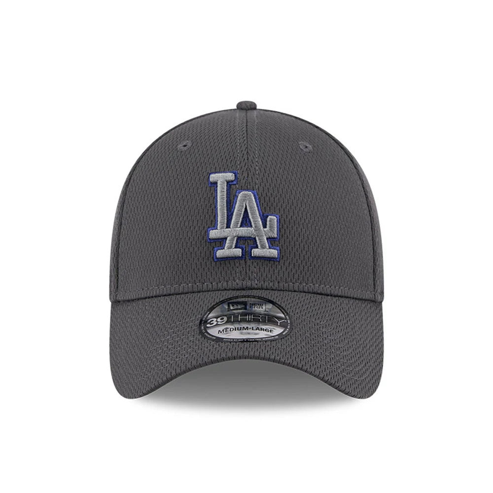 LA Dodgers MLB Evergreen Dark Grey New Era 39THIRTY Stretch Fit Cap, front view showing the blue and grey embroidered LA logo on the front panel, with a curved visor and 39THIRTY size sticker at the centre.