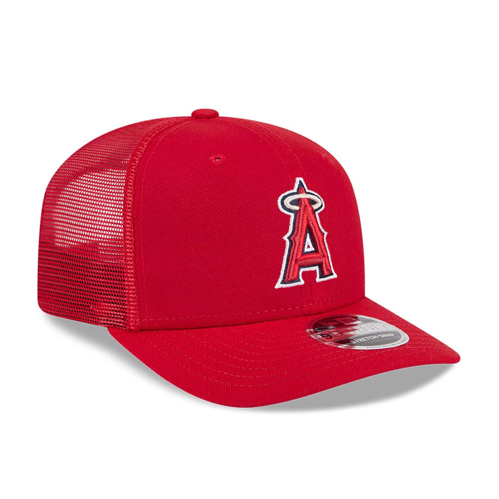 LA Angels MLB Evergreen Red New Era 9SEVENTY Stretch Snap Adjustable Cap, front view with an embroidered red and white A logo on the front panel, a curved visor with a 9SEVENTY size sticker, and a mesh rear panel.
