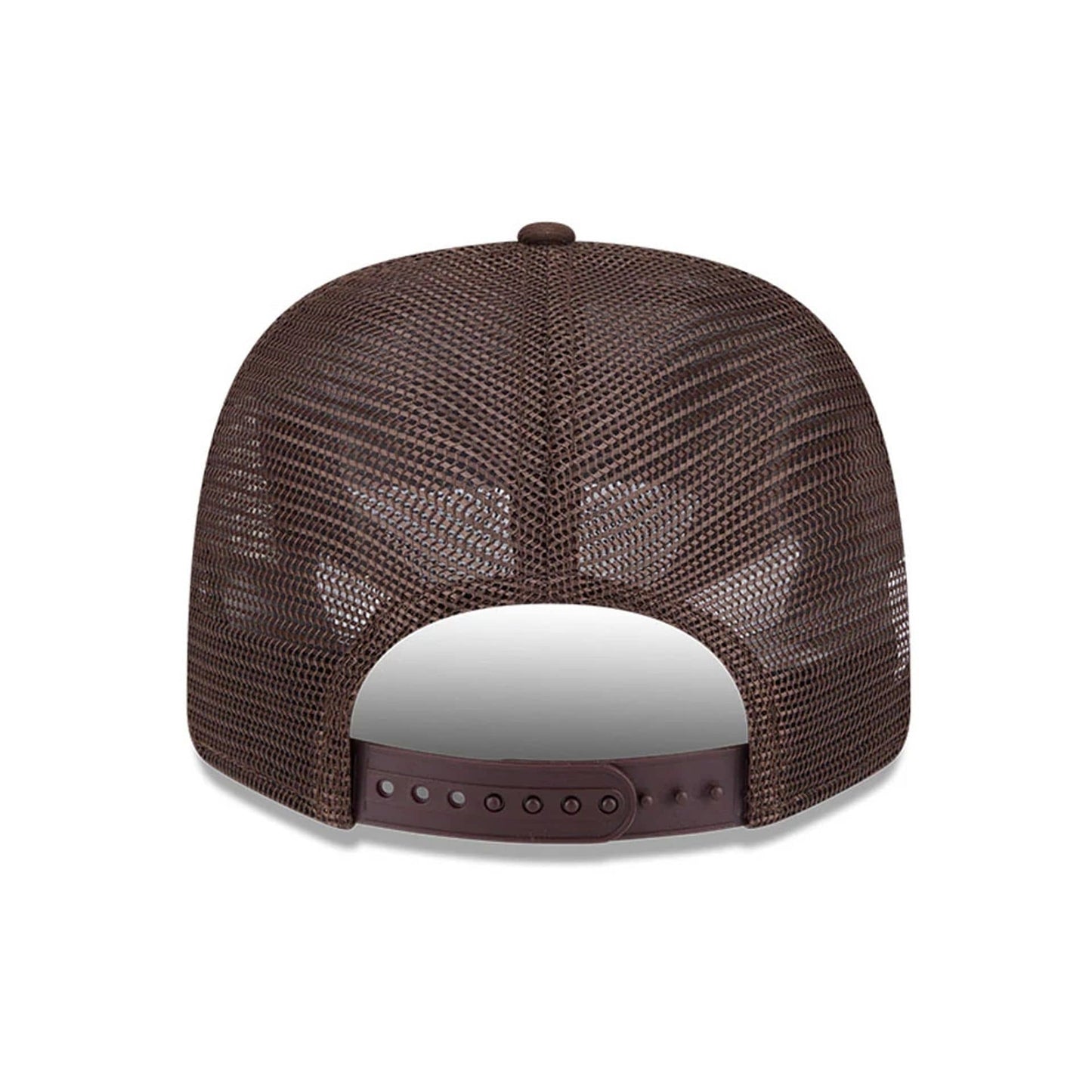 Pictured is this MLB Evergreen San Diego Padres 9SEVENTY Stretch Snap cap in dark brown. 7