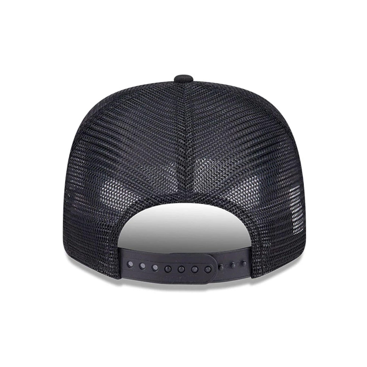 Pictured is this MLB Evergreen Pittsburgh Pirates 9SEVENTY Stretch Snap cap in black. 7