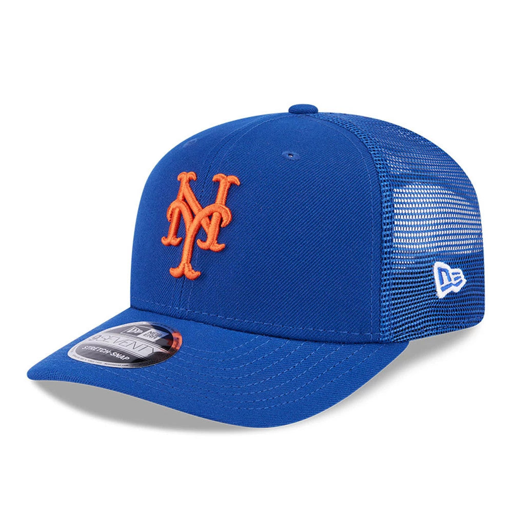 New York Mets MLB Evergreen Blue New Era 9SEVENTY Stretch Snap Adjustable Cap, three-quarter view with orange raised embroidery logo on the front panel, mesh back panels and New Era flag logo on the left side.