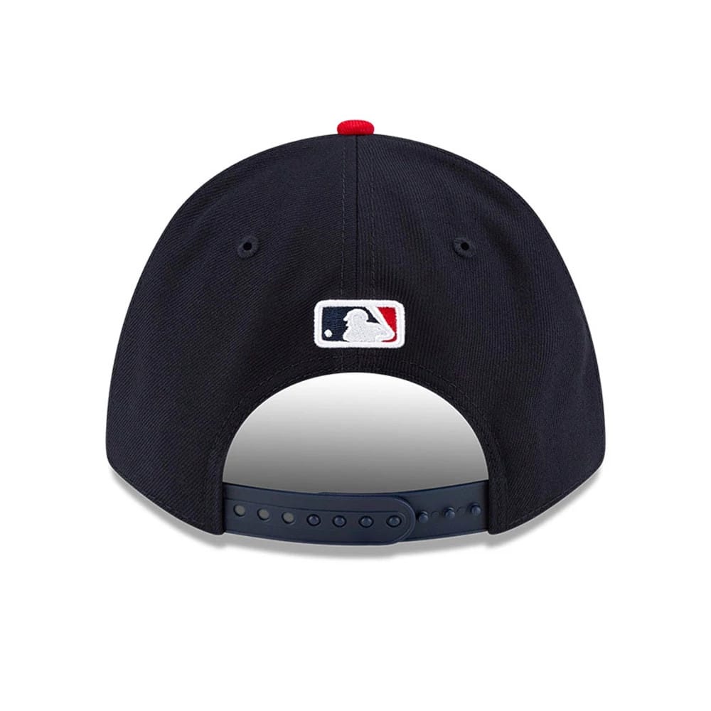 This is a Atlanta Braves MLB Player Replica Navy 9FORTY M-Crown Adjustable Cap 4