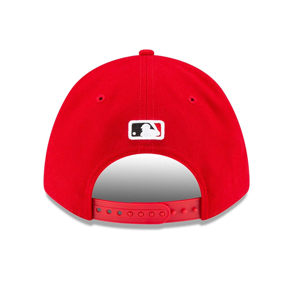 This is a Cincinnati Reds MLB Player Replica Red 9FORTY M-Crown Adjustable Cap 4