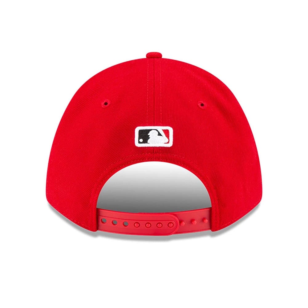 This is a Cincinnati Reds MLB Player Replica Red 9FORTY M-Crown Adjustable Cap 4