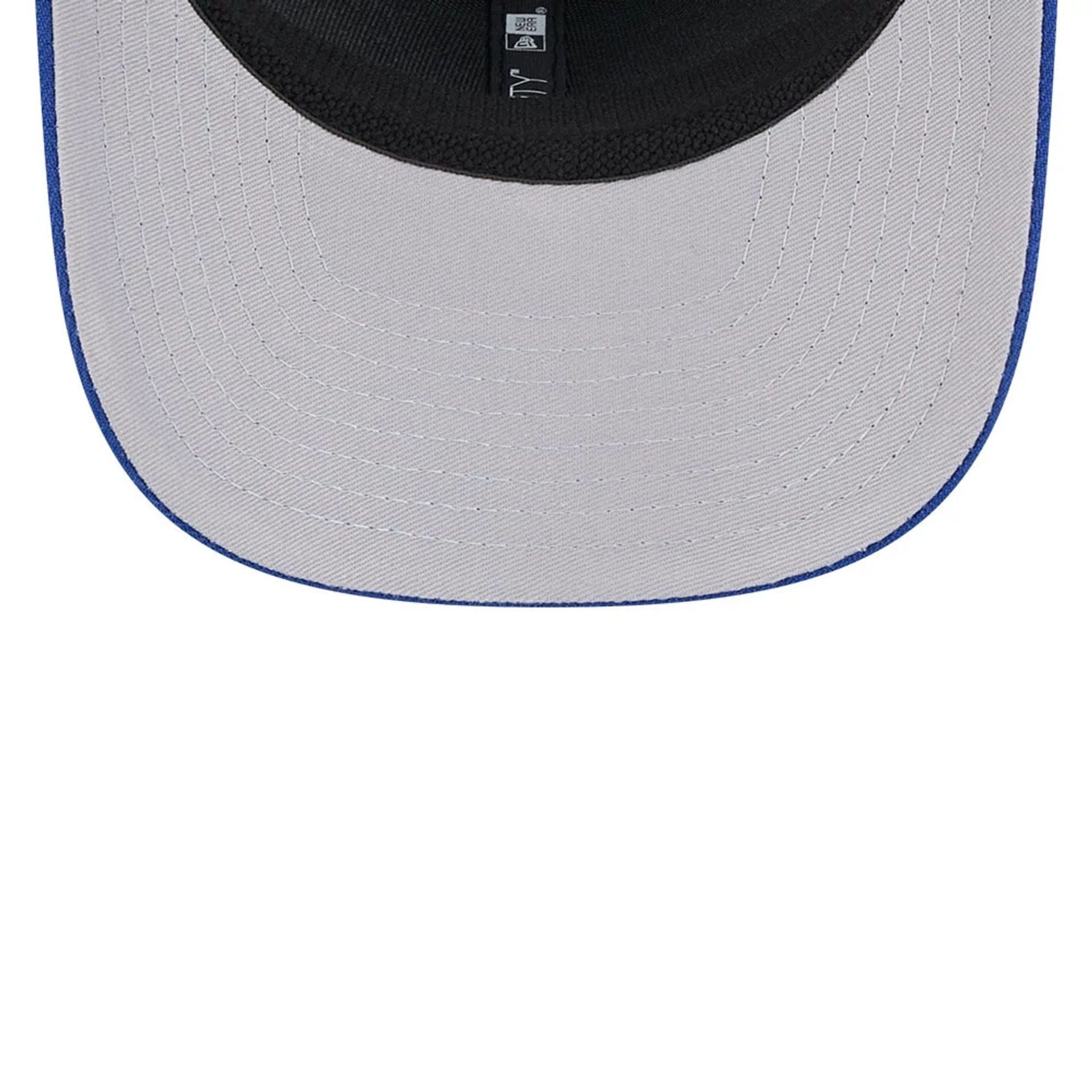 Pictured is this NHL Evergreen New York Rangers 9SEVENTY Stretch Snap cap in blue. 2