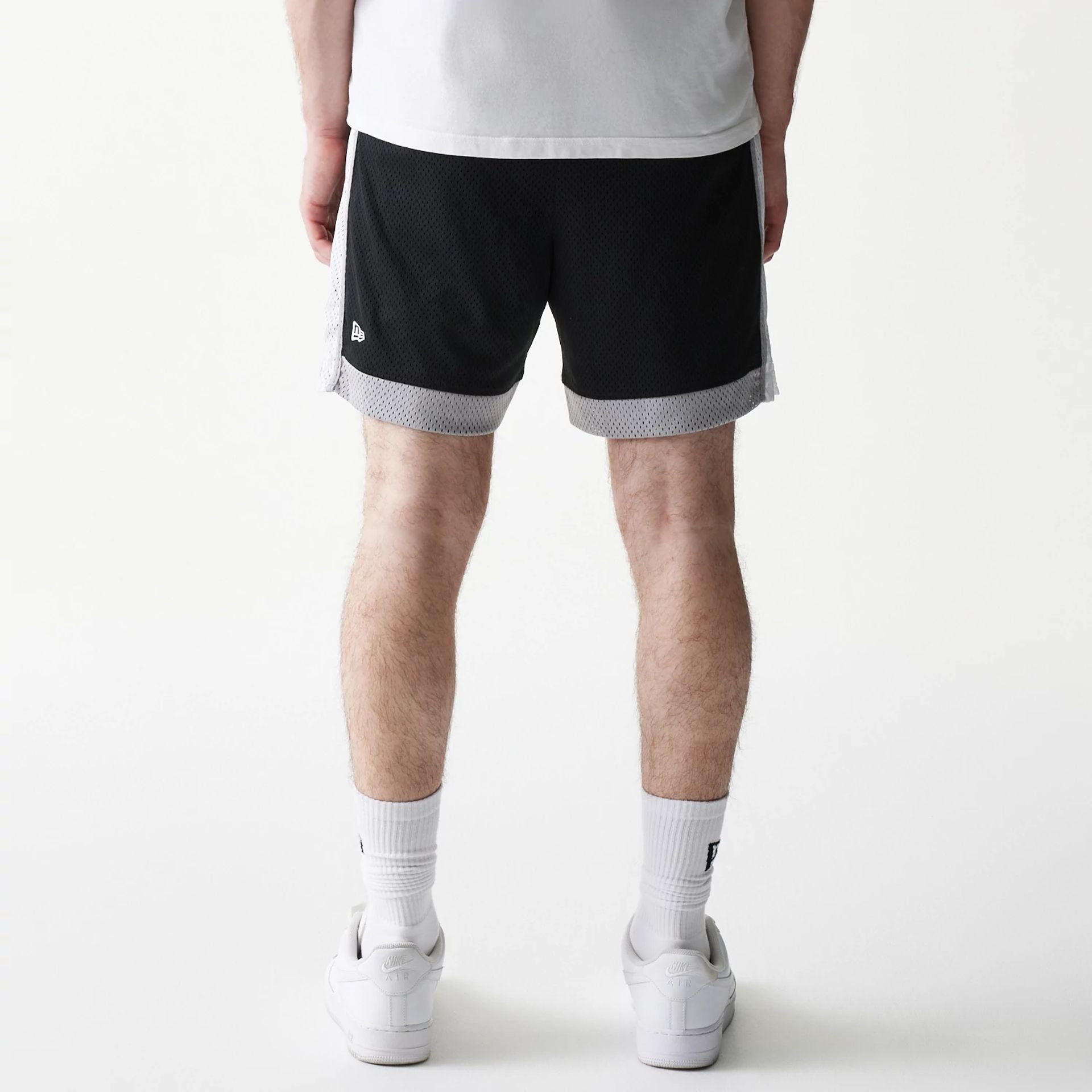 The Male model is wearing Chicago White Sox Sport Classic Black Shorts 2