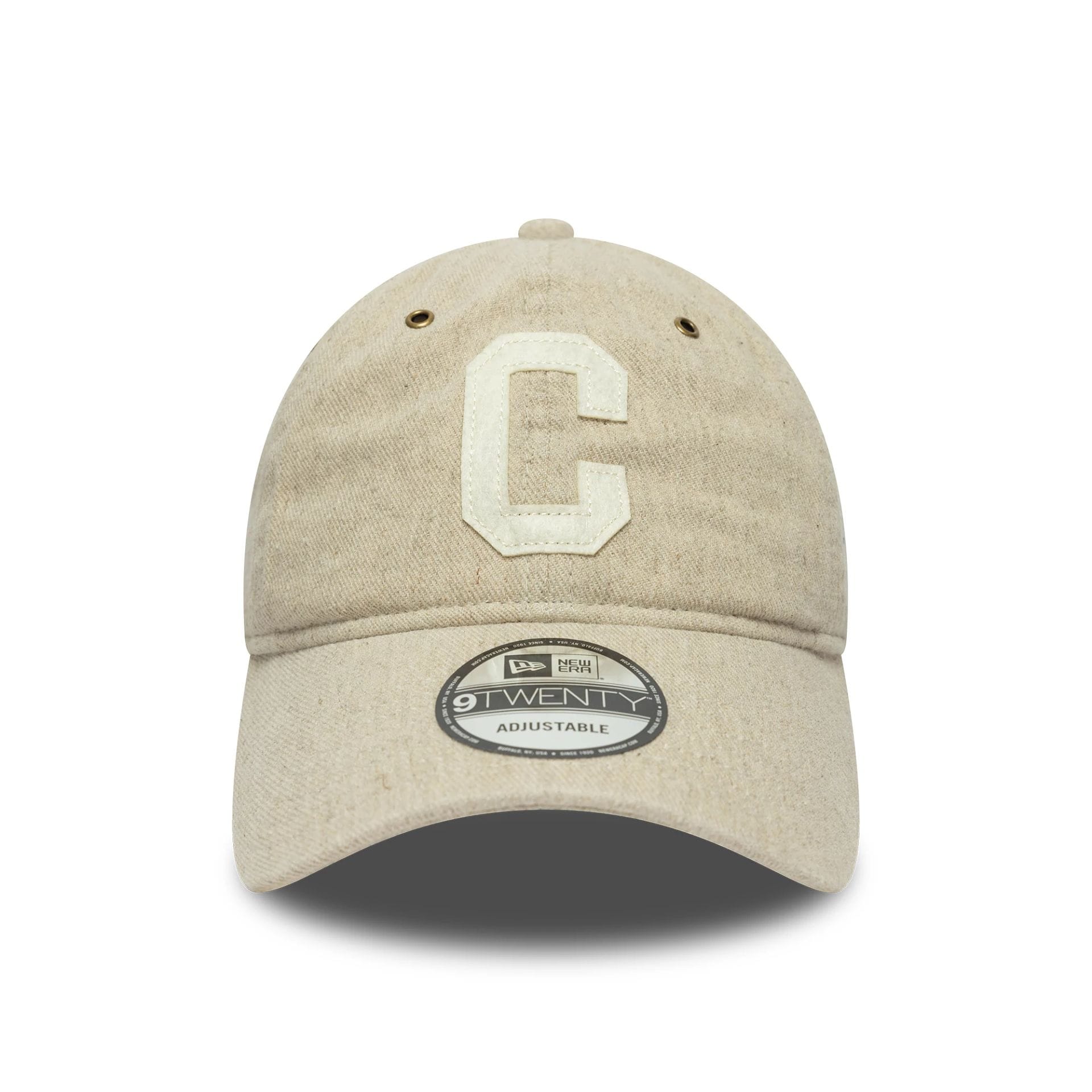 This is a Chicago Cubs MLB Cooperstown Patch Cream 9TWENTY Adjustable Cap 2