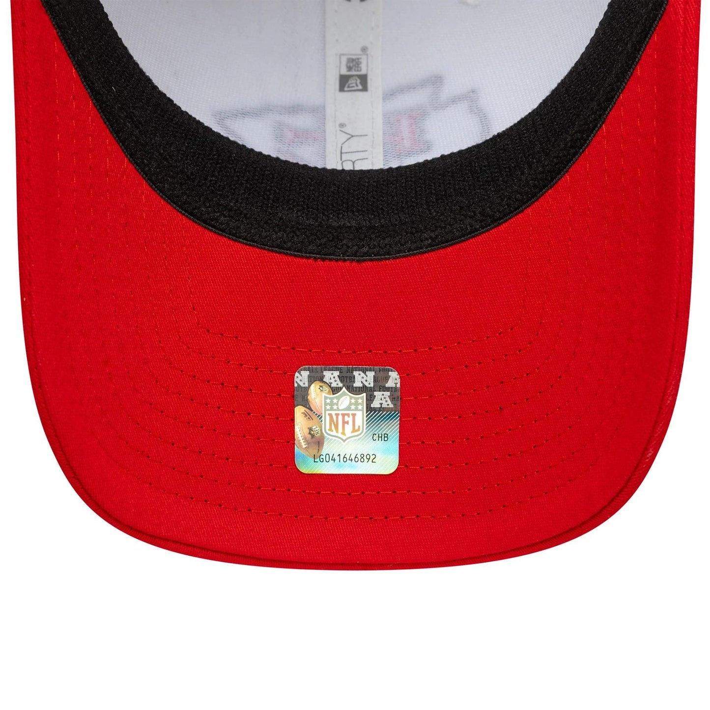 This is a Kansas City Chiefs NFL Team Logo White 39THIRTY Stretch Fit Adjustable Cap 5