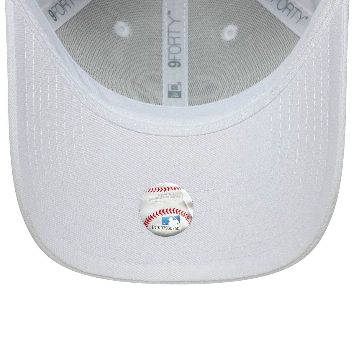Pictured is this Womens MLB Floral Infill New York Yankees 9FORTY cap in white. 5