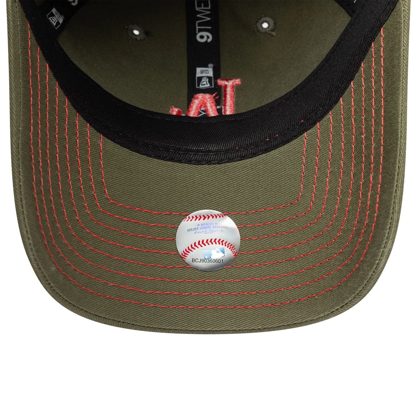 This is a LA Dodgers Womens MLB Contrast Stitch Dark Green 9TWENTY Adjustable Cap 5