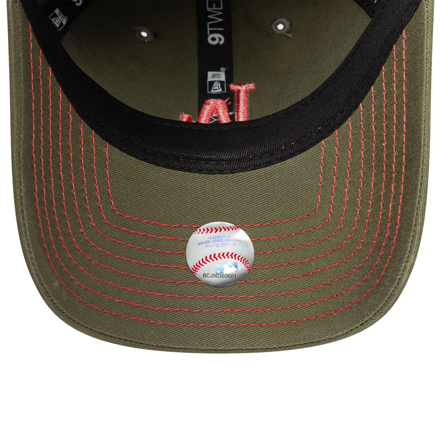This is a LA Dodgers Womens MLB Contrast Stitch Dark Green 9TWENTY Adjustable Cap 5