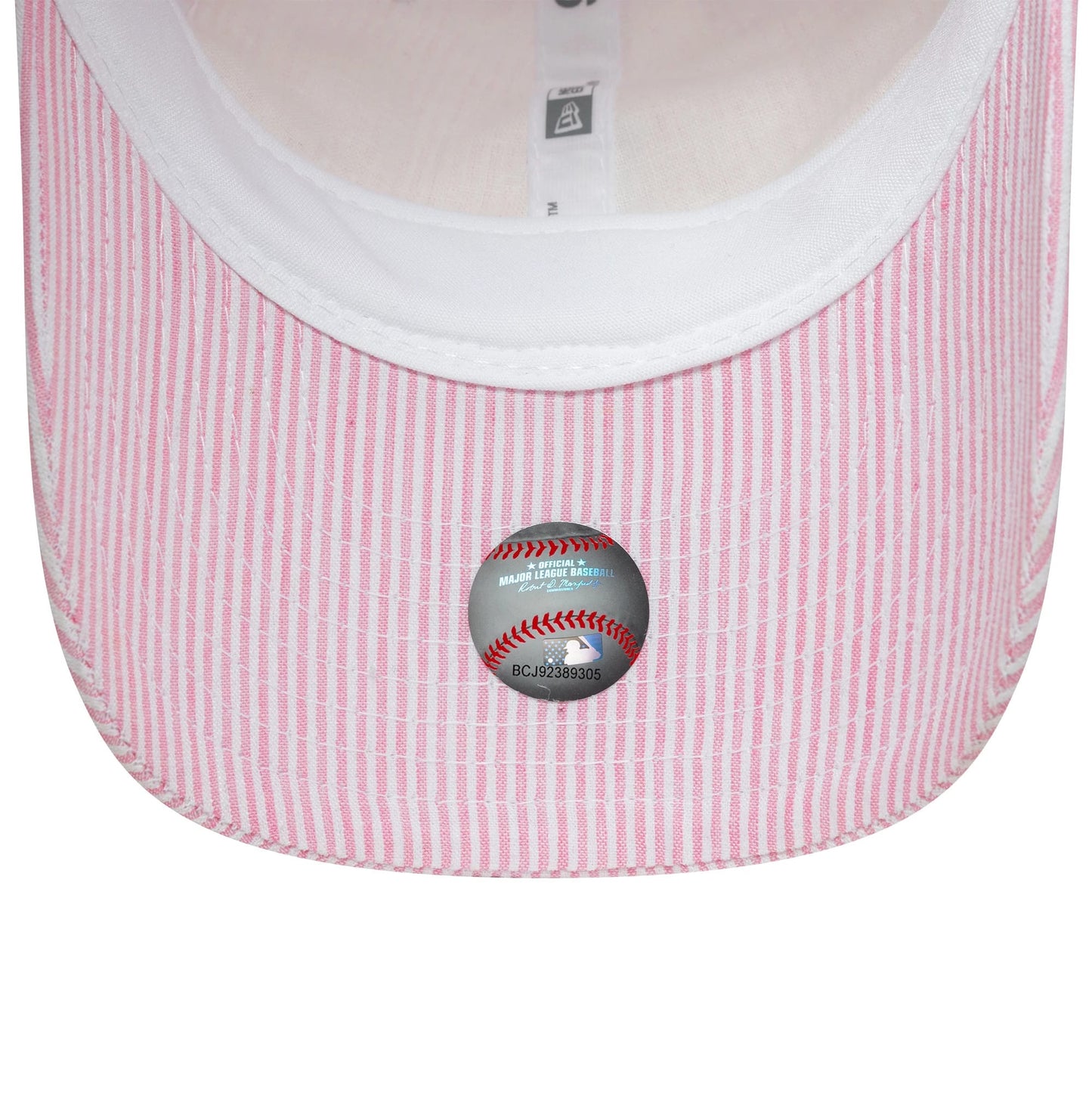 Pictured is this Youth MLB Seersucker LA Dodgers 9TWENTY cap in pastel pink. 5