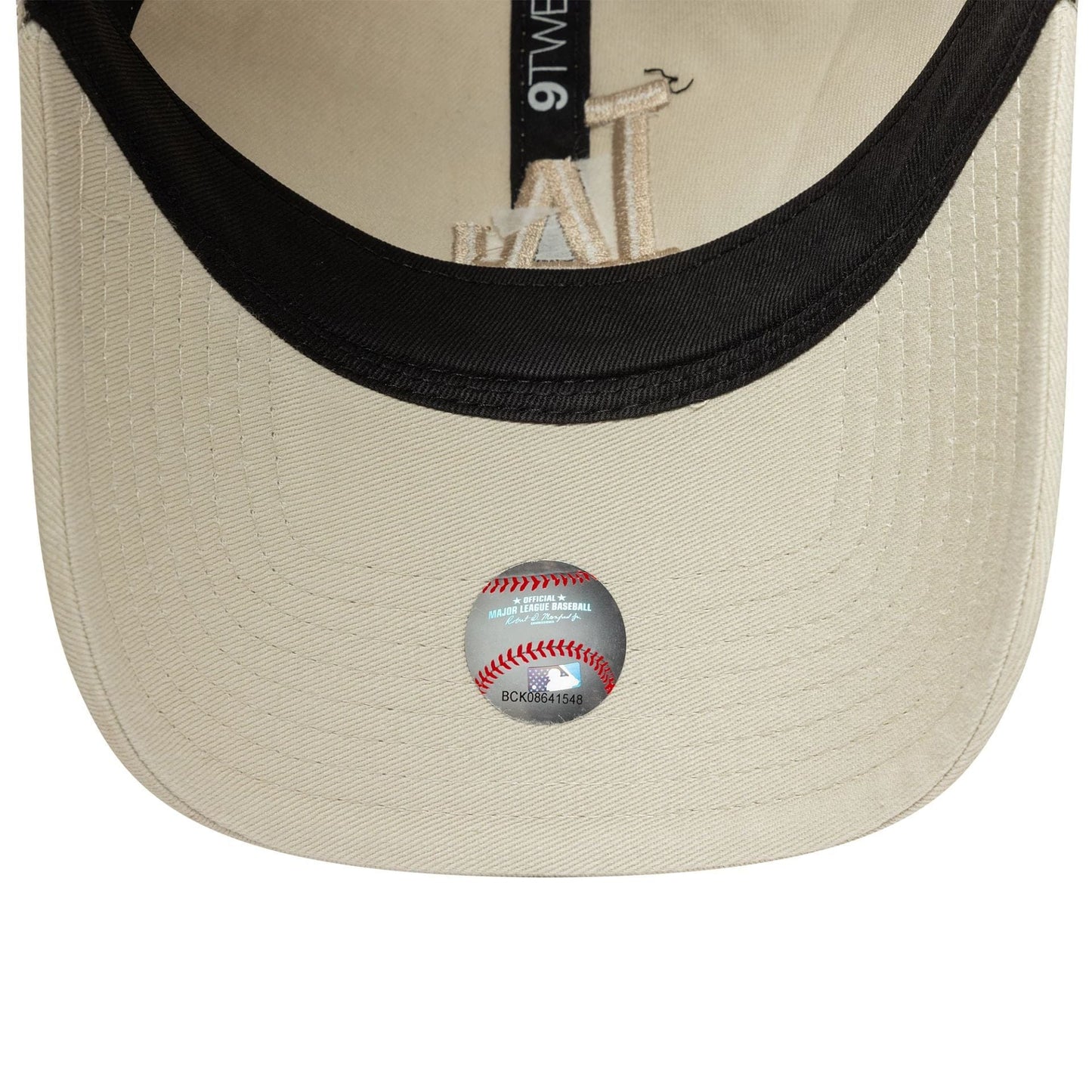 This is a LA Dodgers MLB Washed Cream 9TWENTY Trucker Adjustable Cap 5