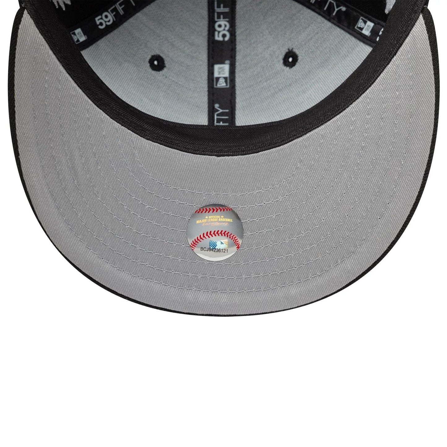 This is a New York Yankees MLB Mythical Black 59FIFTY FItted Cap 7