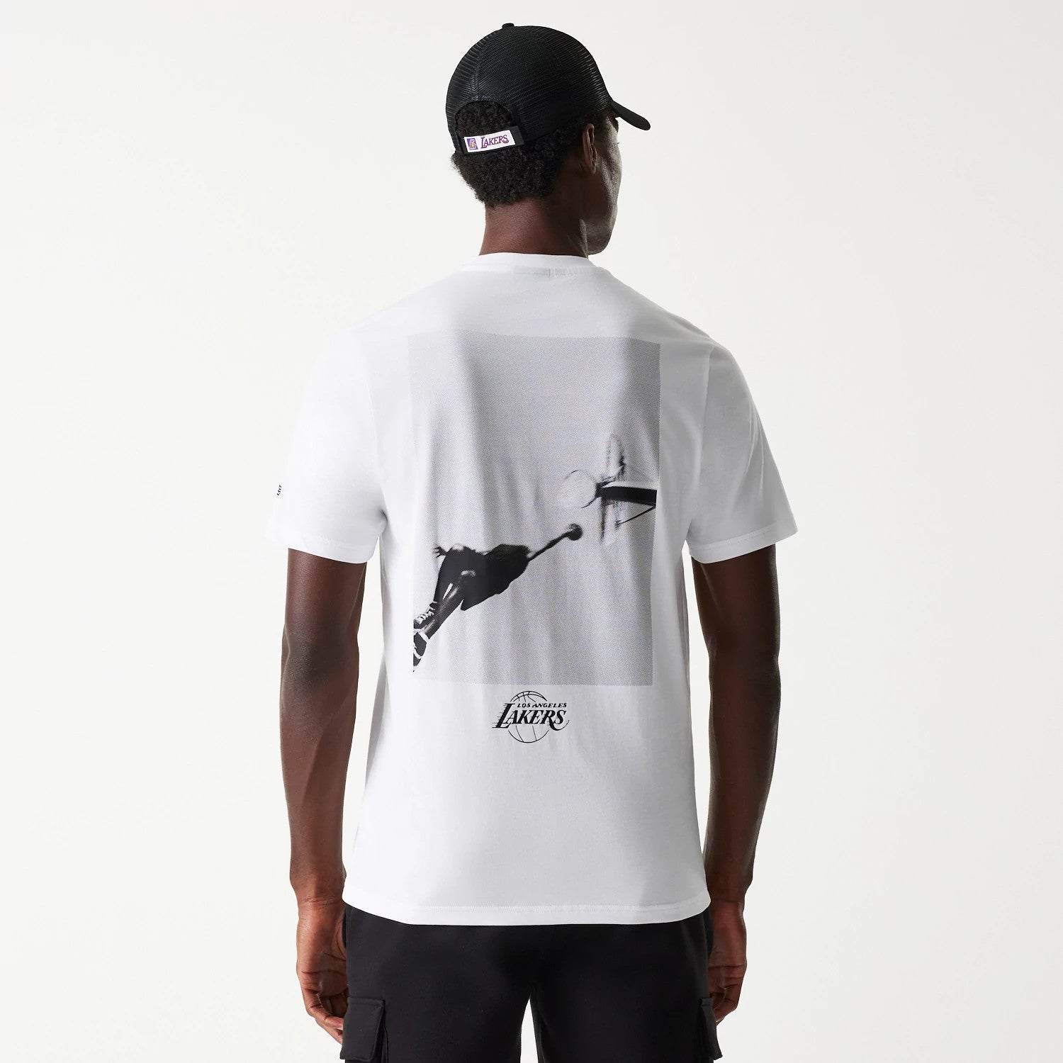 The Male model is wearing LA Lakers NBA Court Graphic White T-Shirt 2