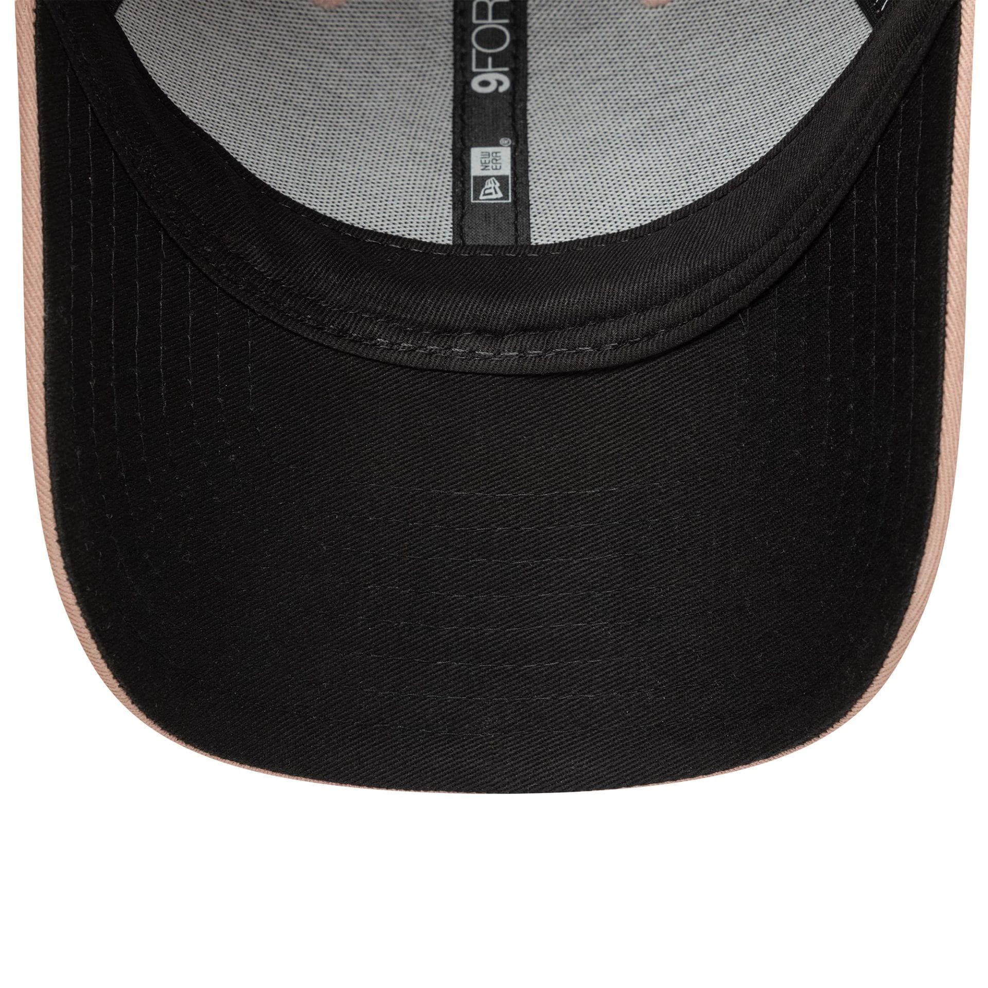 This is a Paris Saint-Germain Contrast Panel Pastel Pink 9FORTY Adjustable Cap 2