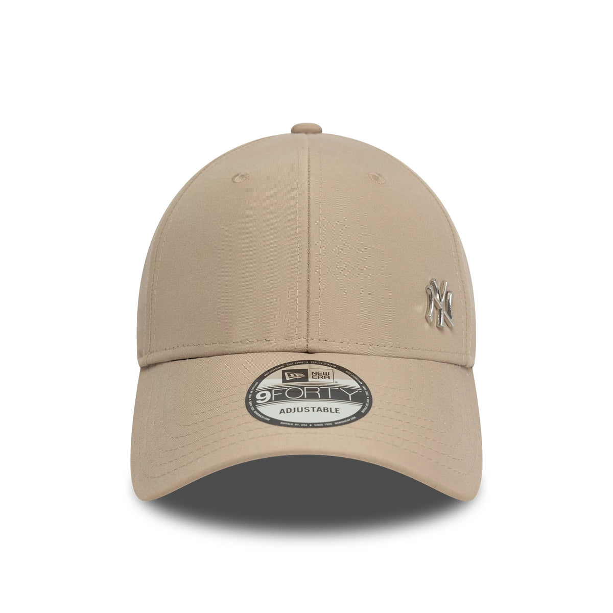 New York Yankees MLB Flawless Pastel Brown New Era 9FORTY Adjustable Cap, front view with raised silver NY logo on the front panel and a 9FORTY size sticker centred on the matching curved visor, featuring embroidered eyelets.