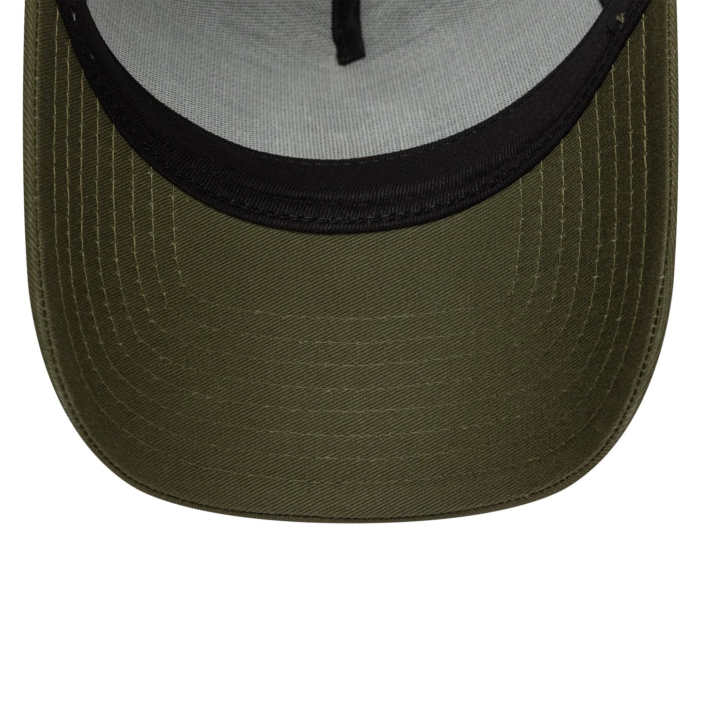 This is a New York Yankees MLB League Essential Dark Green 9FORTY E-Frame Trucker Adjustable Cap 5