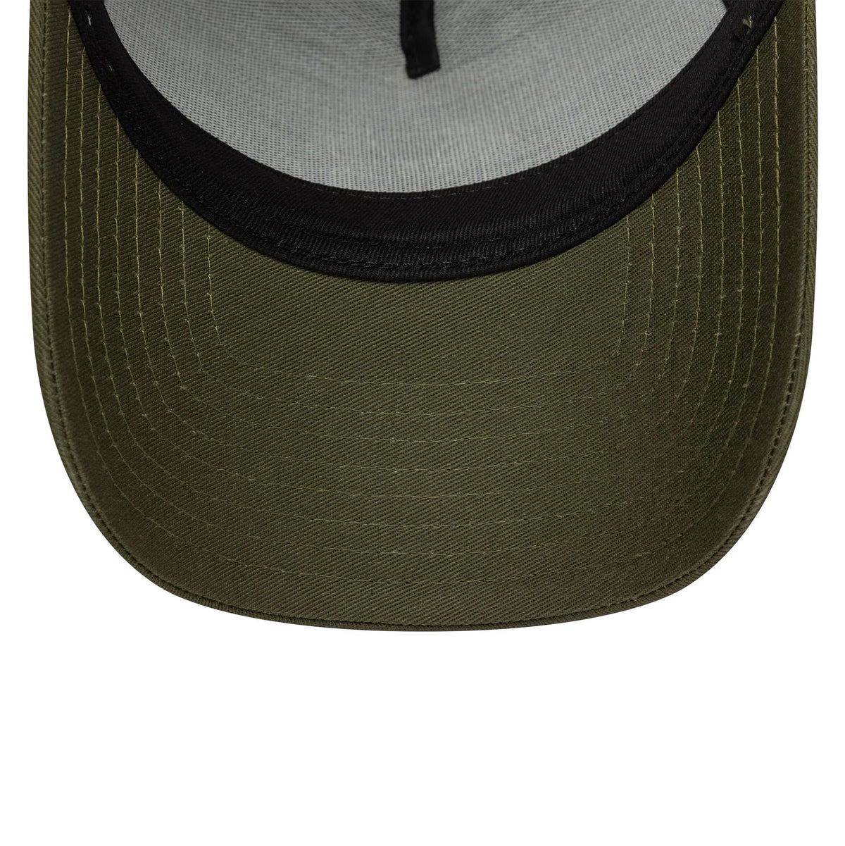 This is a New York Yankees MLB League Essential Dark Green 9FORTY E-Frame Trucker Adjustable Cap 5