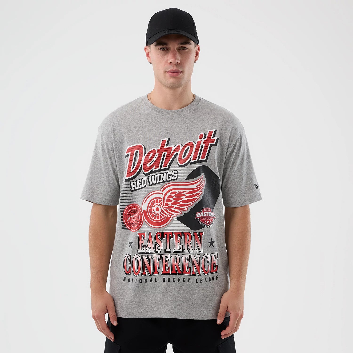 The Male model is wearing Detroit Red Wings NHL Sport Classic Grey T-Shirt 1