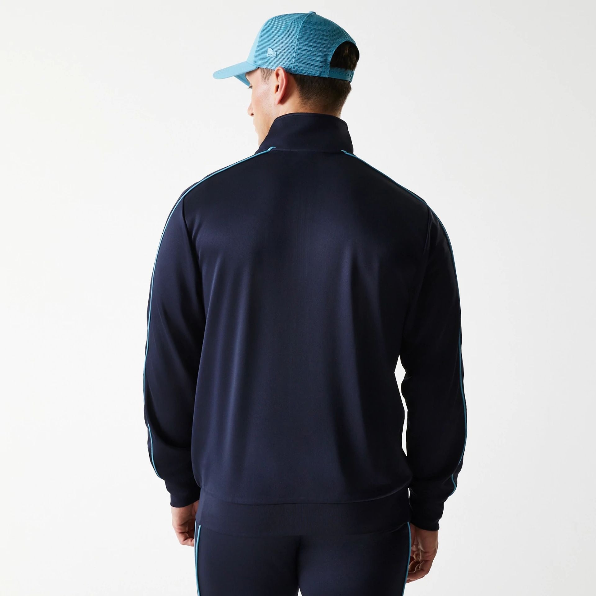 The Male model is wearing LA Dodgers MLB Navy Track Top 2