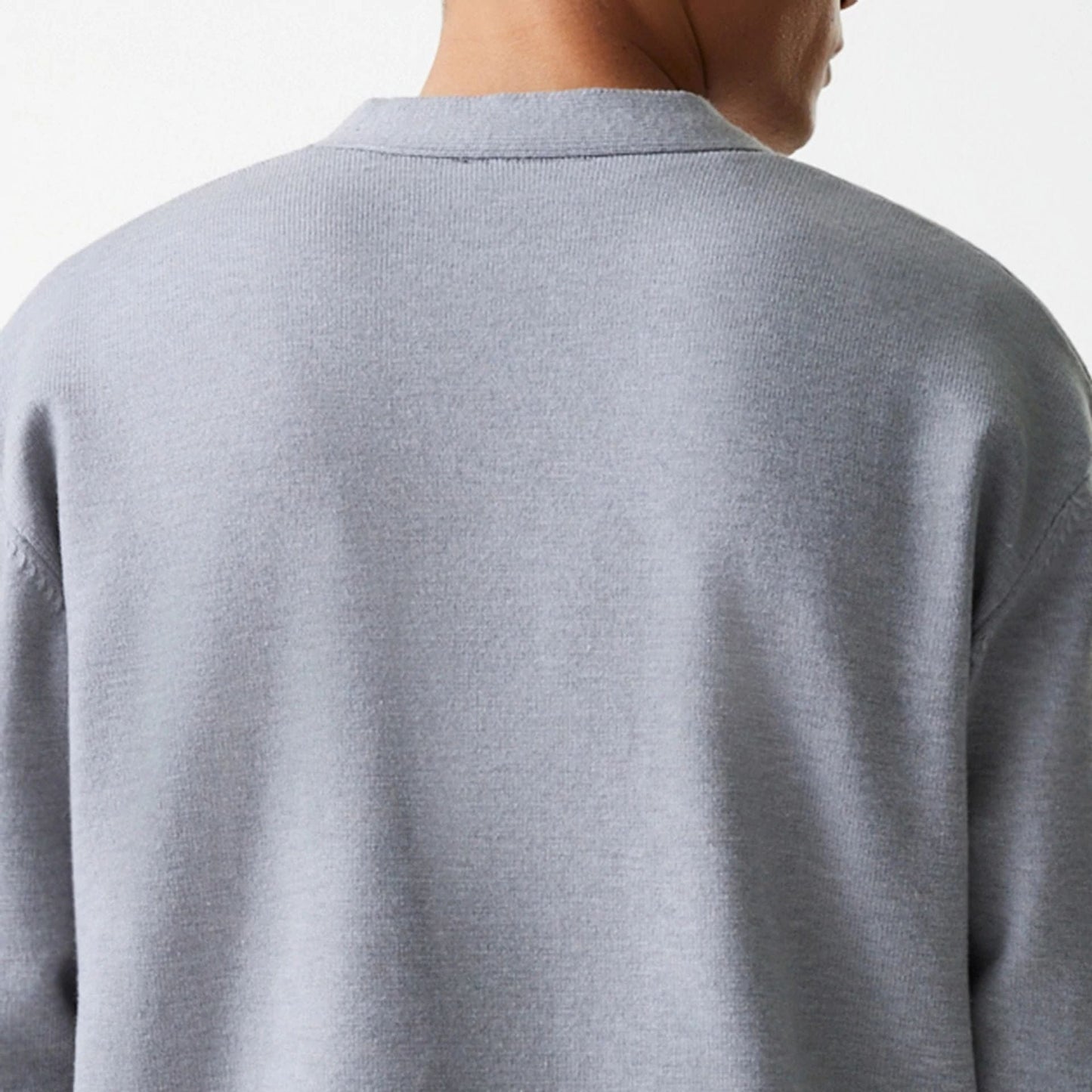 The Male model is wearing LA Dodgers MLB Knit Grey Cardigan 8