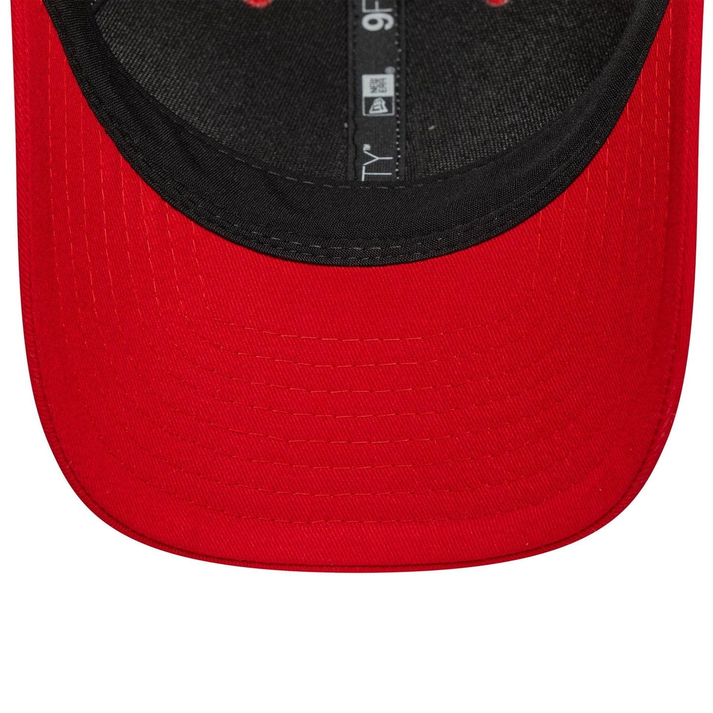 This is a Manchester United FC Pinstripe Red 9FORTY M-Crown Adjustable Cap 6