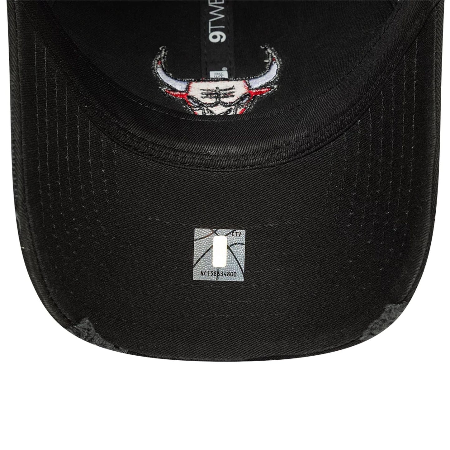 This is a Chicago Bulls NBA Wash Distress Black 9TWENTY Adjustable Cap 5