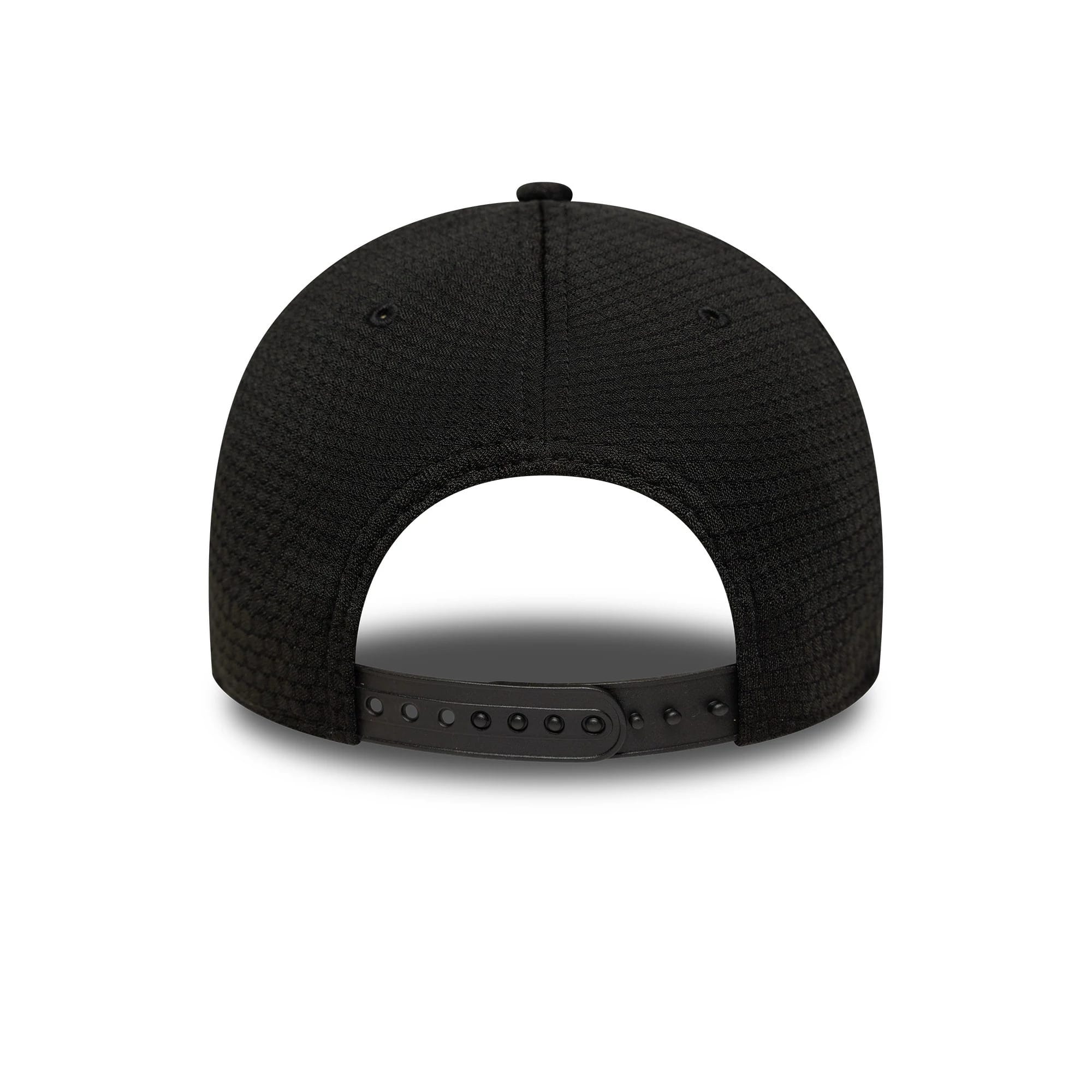 This is a Detroit Tigers MLB Flawless Mesh Black 9FORTY Adjustable Cap 4