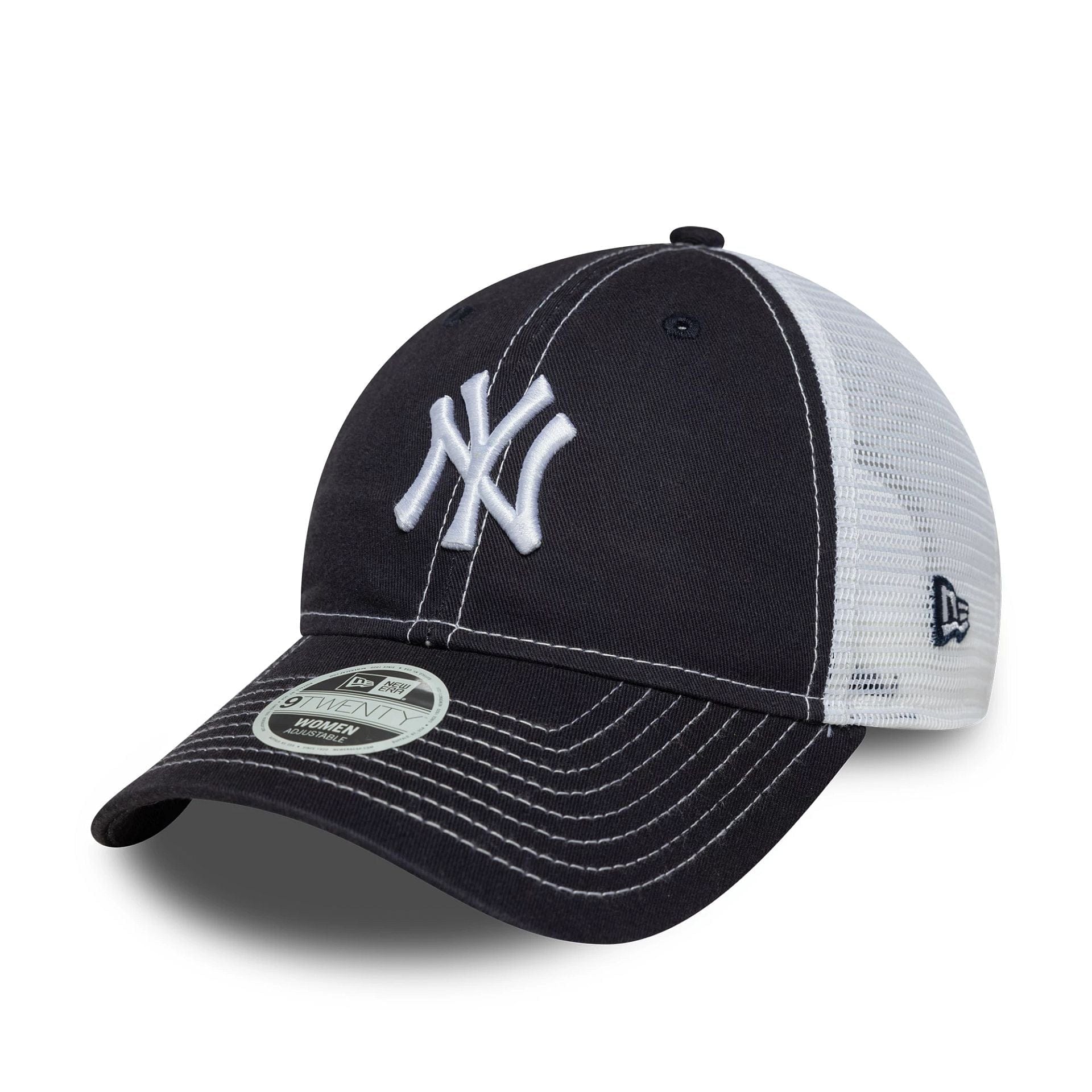 This is a New York Yankees Womens MLB Washed Navy 9TWENTY Adjustable Cap 1
