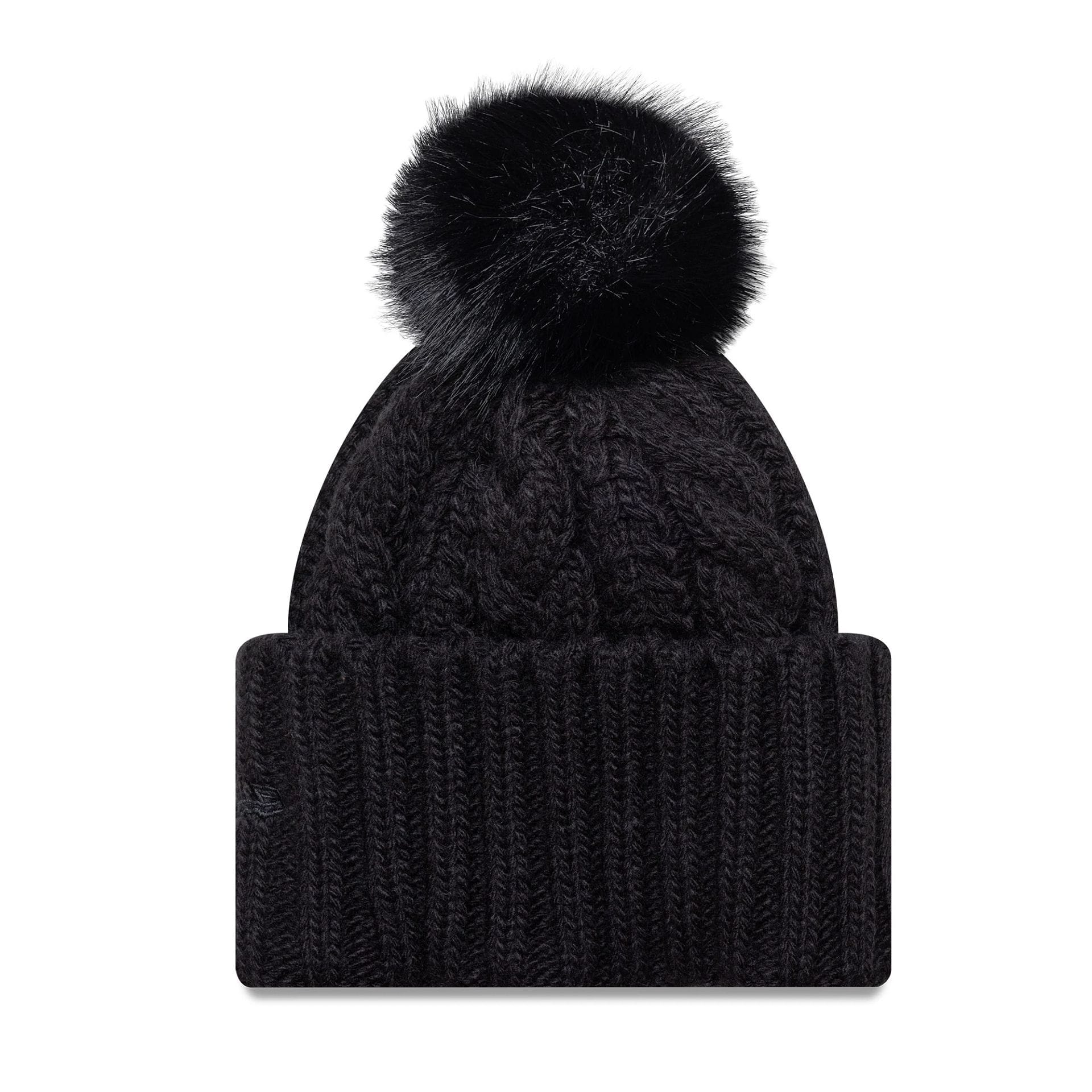 This is a New York Yankees Youth MLB Black Cable Knit Beanie Hat 2
