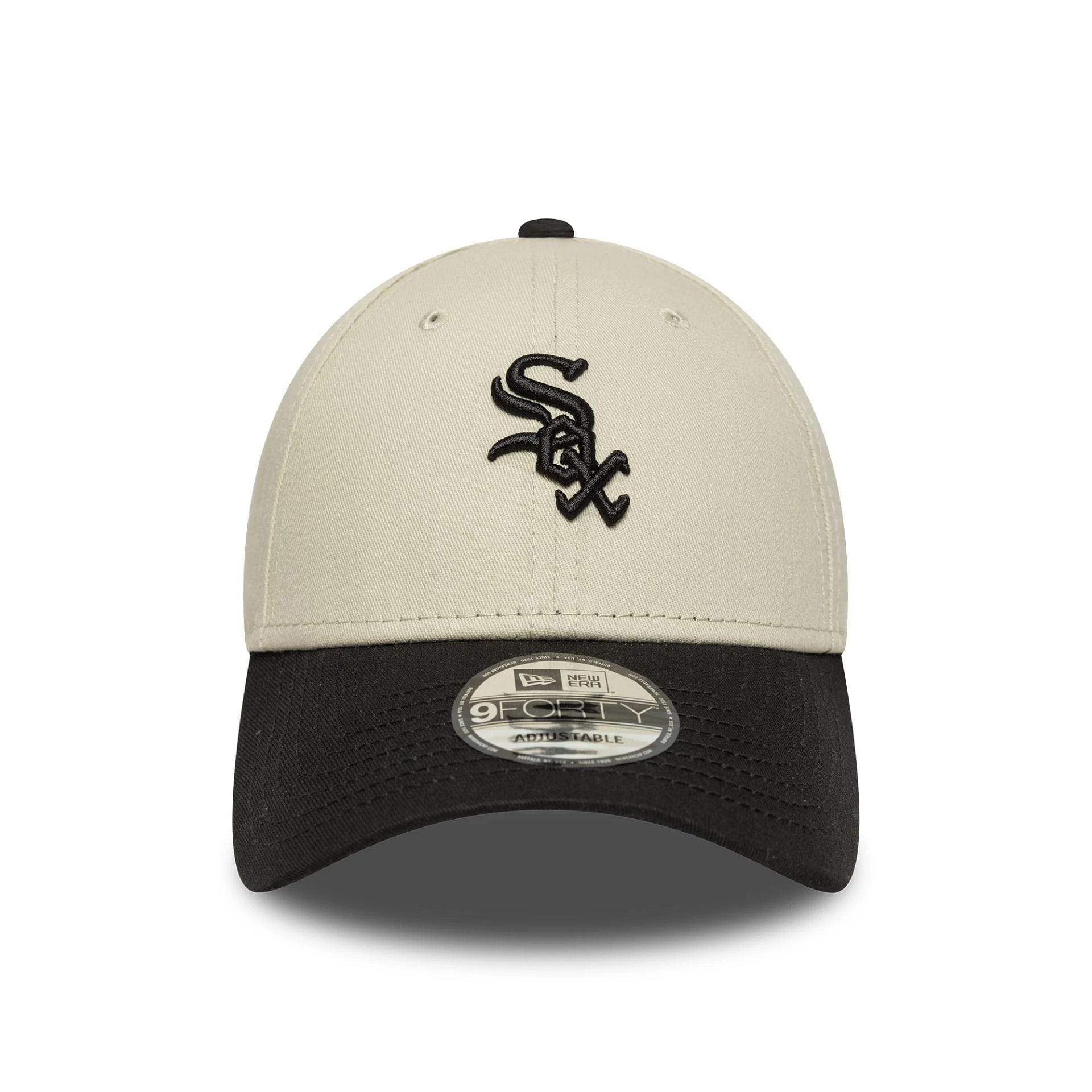 This is a Chicago White Sox MLB League Essential Cream 9FORTY Adjustable Cap 2