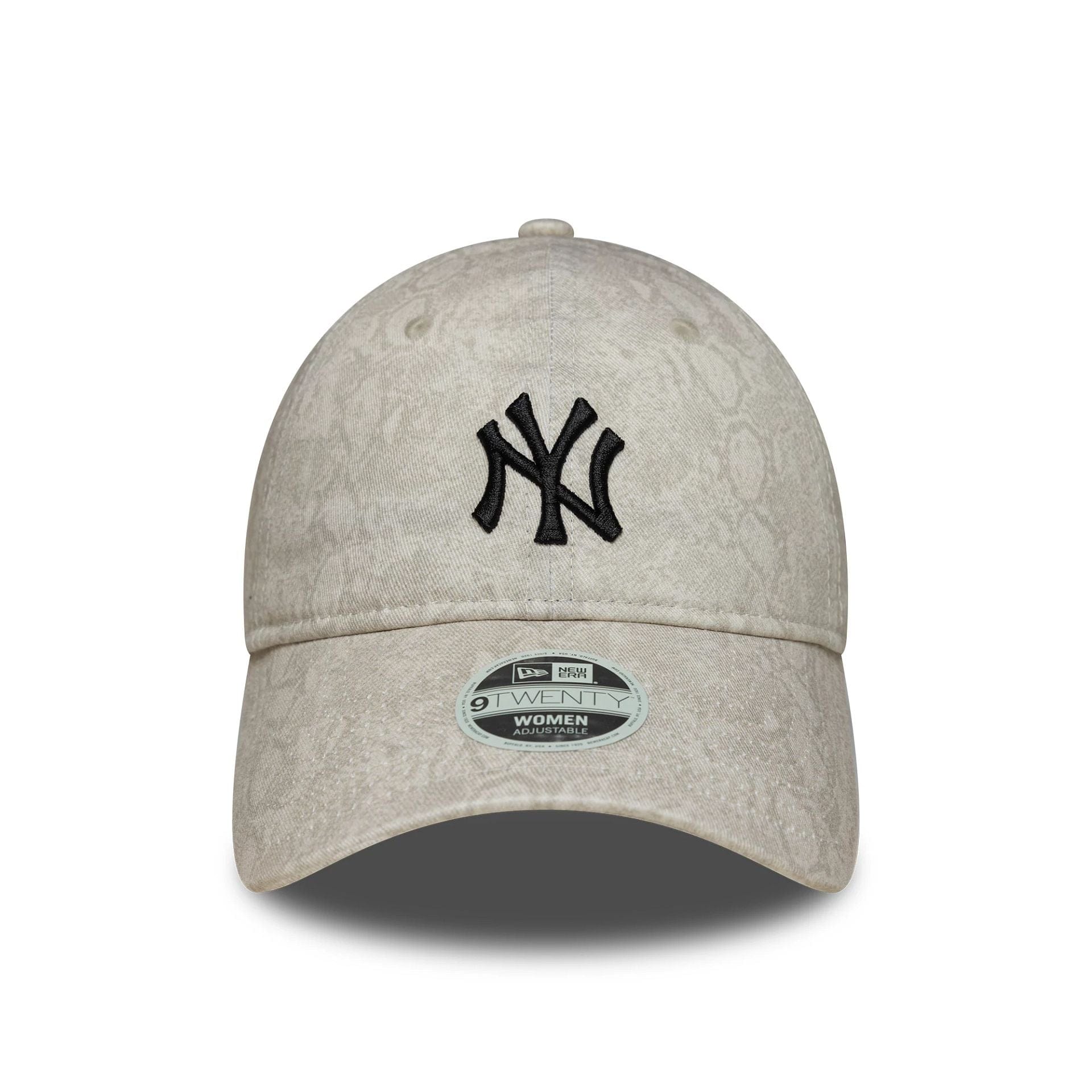This is a New York Yankees Womens MLB Animal Cream 9TWENTY Adjustable Cap 2