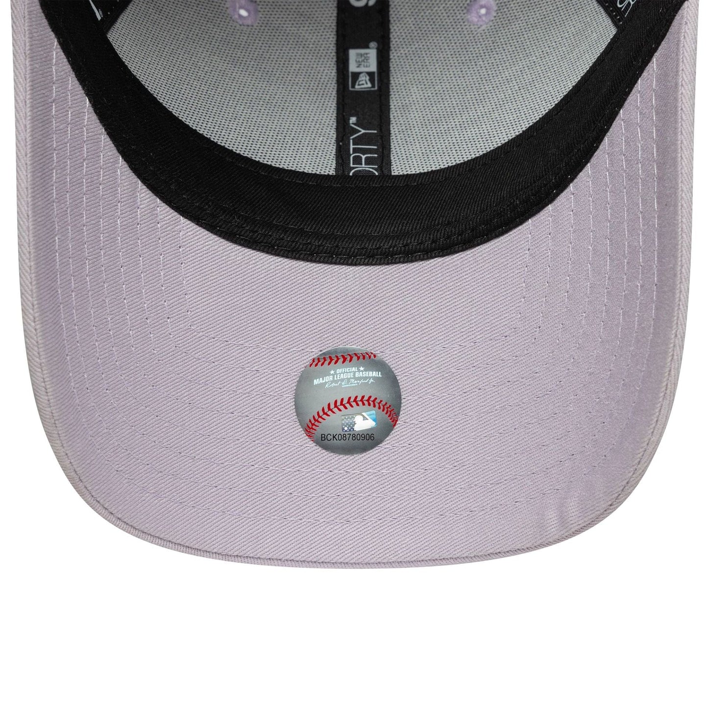 This is a LA Dodgers Womens MLB League Essential Pastel Purple 9FORTY Adjustable Cap 5