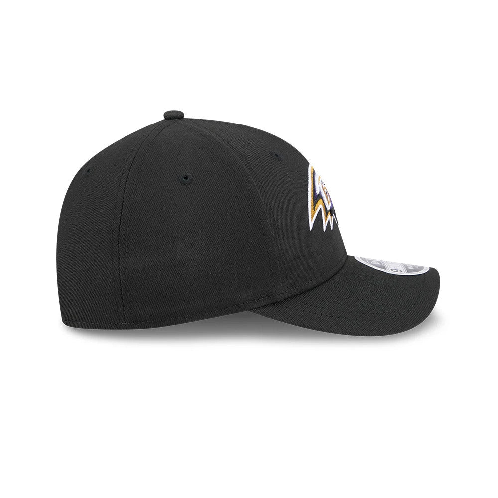 Baltimore Ravens NFL Team Black New Era 9FORTY M-Crown Cap, side view showing the raised white and gold embroidered Ravens logo on the front panel and black structured crown, with 9FORTY size sticker on the slightly curved visor.