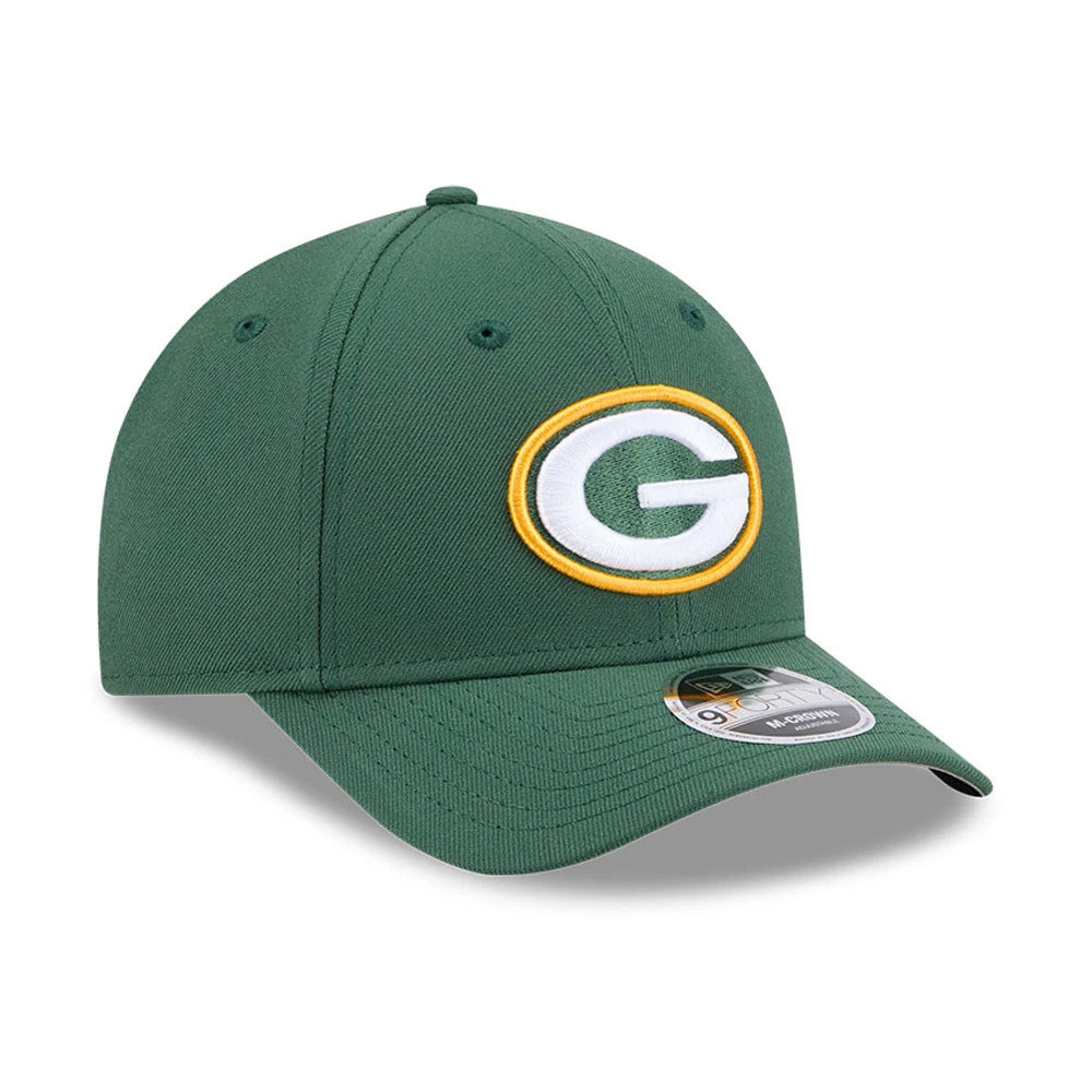Pictured is this NFL Team Green Bay Packers 9FORTY M-Crown cap in dark green. 4