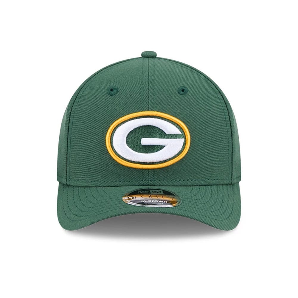 Green Bay Packers NFL Team Dark Green New Era 9FORTY M-Crown Cap, front view showing the green and white raised embroidered Packers logo on the front panel, with a curved brim and 9FORTY size sticker on the visor.