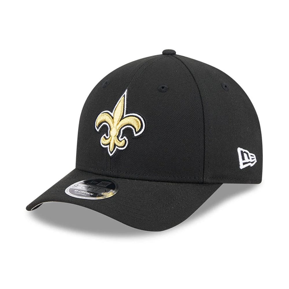 New Orleans Saints NFL Team Black New Era 9FORTY M-Crown Cap, front view with a gold and white embroidered fleur-de-lis logo on the front panel, black curved visor, 9FORTY size sticker, and New Era flag logo on the left side.