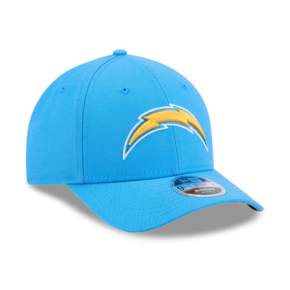 LA Chargers NFL Team Blue New Era 9FORTY M-Crown Cap, front view showing the raised embroidered yellow and white team logo on the structured blue crown, with a 9FORTY size sticker on the curved visor.