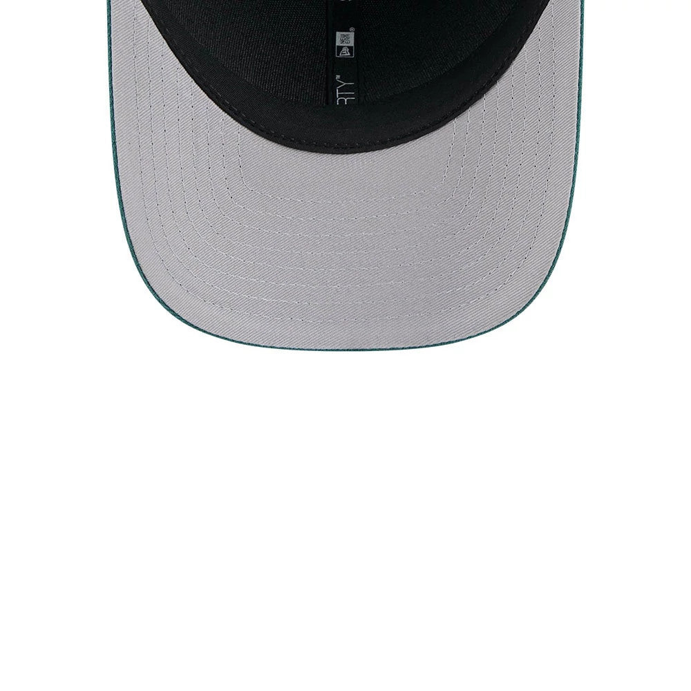 Pictured is this NFL Team Philadelphia Eagles 9FORTY M-Crown cap in dark green. 2