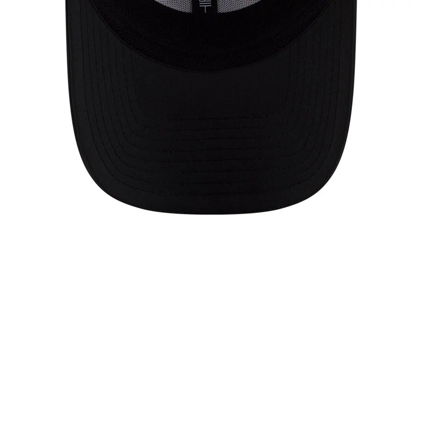 This is a Jacksonville Jaguars NFL Training 2025 White 39THIRTY Stretch Fit Cap 7