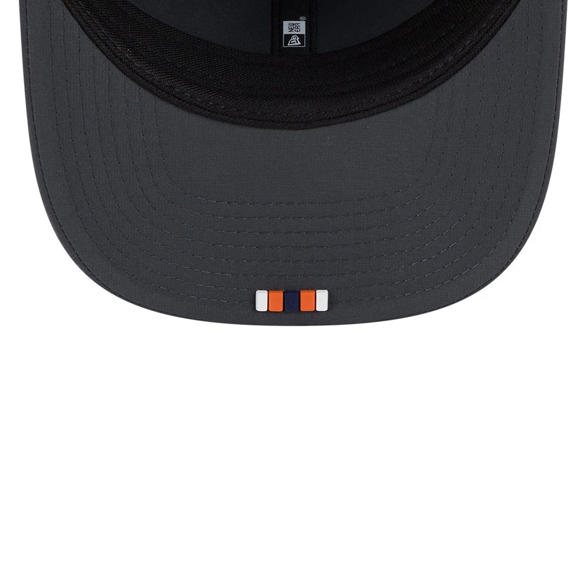 This is a Denver Broncos NFL Sideline 2025 Charcoal 9SEVENTY Stretch Snap Adjustable Cap 2